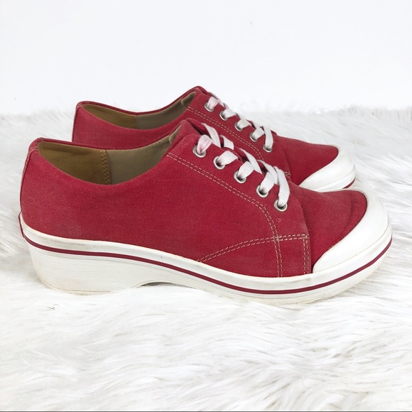 dansko canvas sneakers